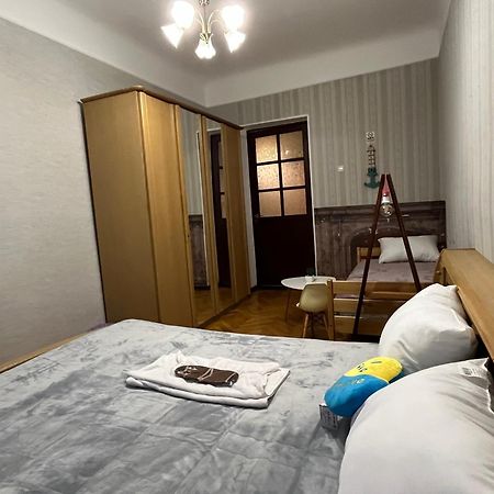 Ararat-Klovskaya Hostel-Apartments Kiev 외부 사진
