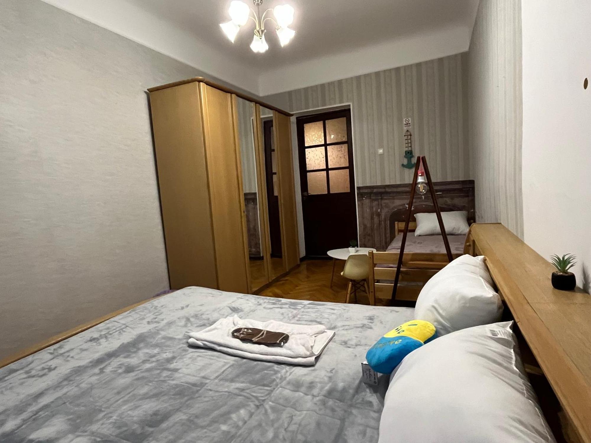 Ararat-Klovskaya Hostel-Apartments Kiev 외부 사진